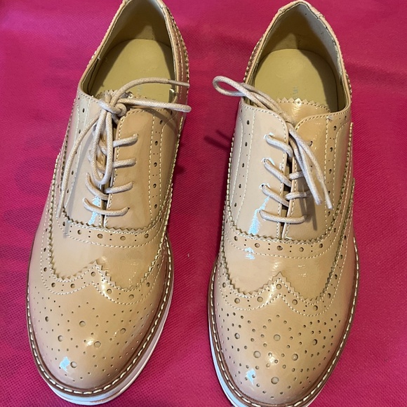 Steve Madden - Picture 1 of 7